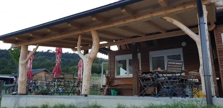 ホテル Camp The Sunrise Hill ピフカ エクステリア 写真