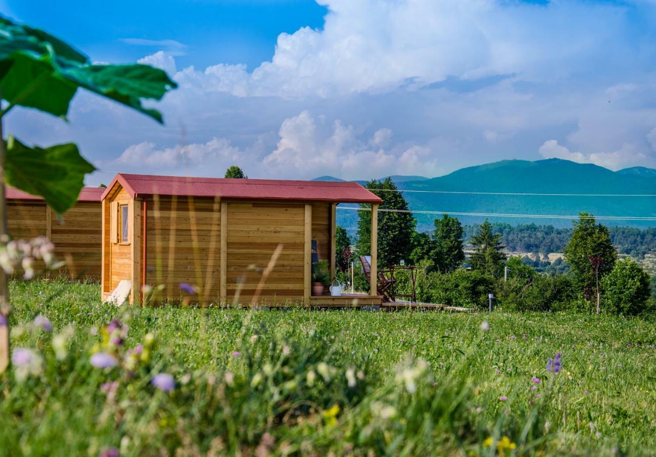 ホテル Camp The Sunrise Hill ピフカ エクステリア 写真